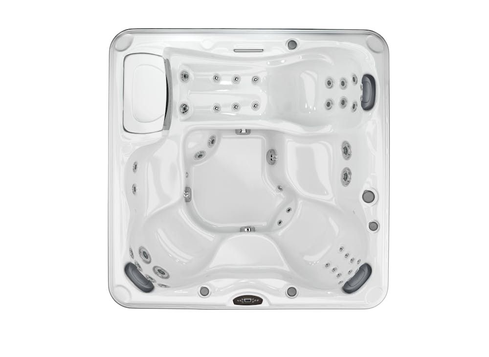 Hamilton™ from the 780™ Series at Patriot Pool & Spa